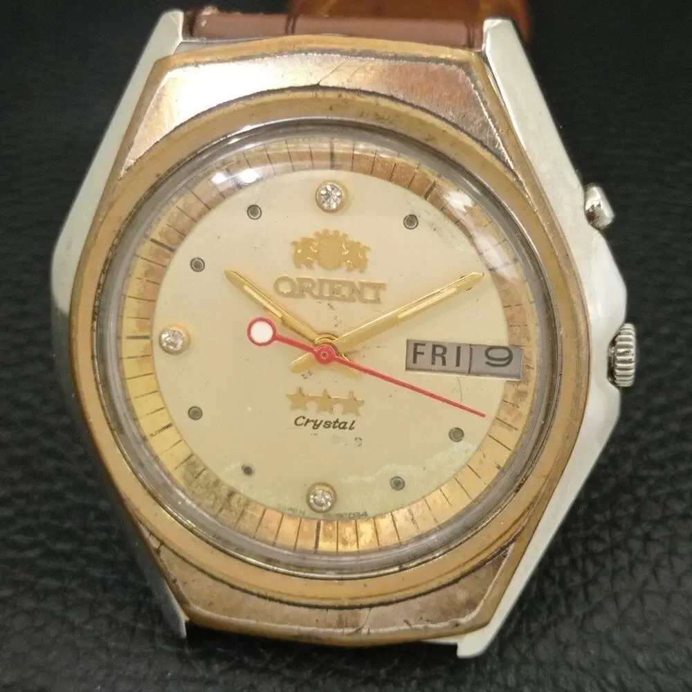 Vintage 1988 Orient Automatic Mens Gold Watch W/daydate & Champagne accents